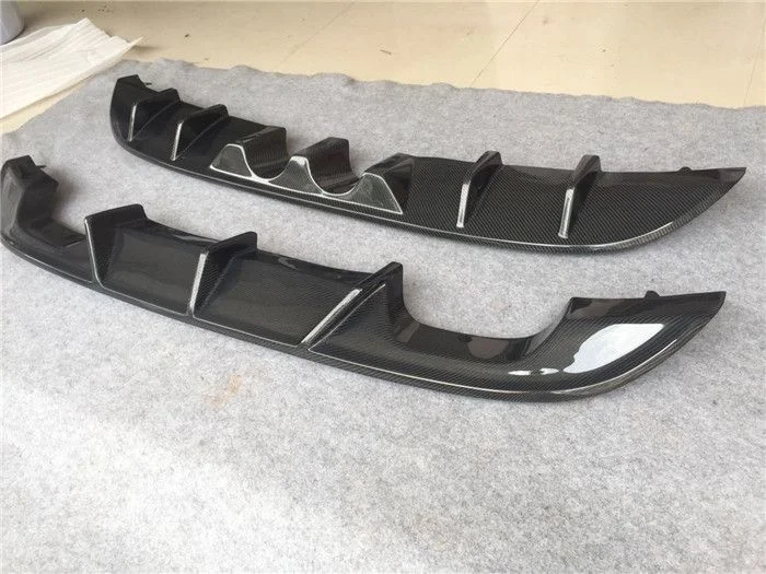 

Suitable for 7.5 Golf Generation Carbon Fiber Mk7.5 Gti Rline Changed Four Middle Double Out Rear Spoiler Tail Lip