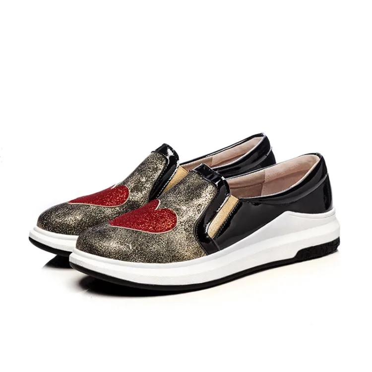 

Shoes Woman 2020 Round Toe Shallow Mouth Casual Female Sneakers All-Match Flats Modis New Heart Dress Cute Slip-On Flock Rubber