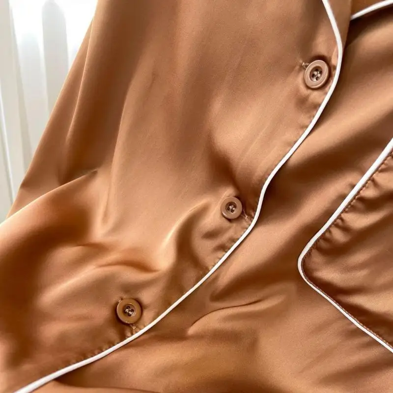 Комплект пижамный атласный женская одежда для сна на пуговицах с лацканами