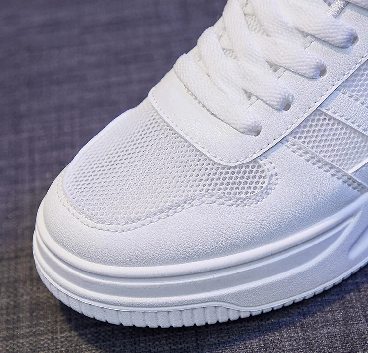 

2021 New Summer Women Casual Shoes Breathable Air Mesh Fashion Striped Comfortable Girl Student Leisure White Flat Shoes Sneaker