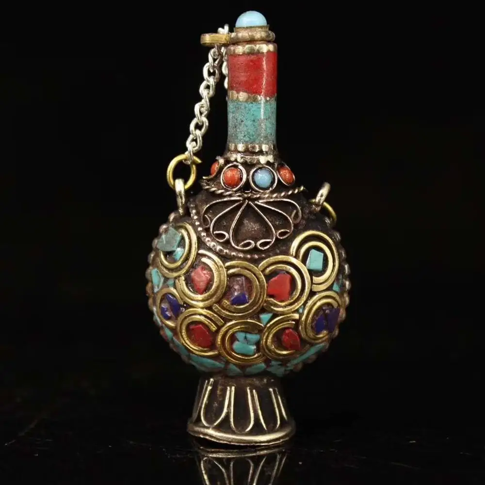 

Tibetan old hand-made pure copper handcrafted inlaid gemstone snuff bottle /1