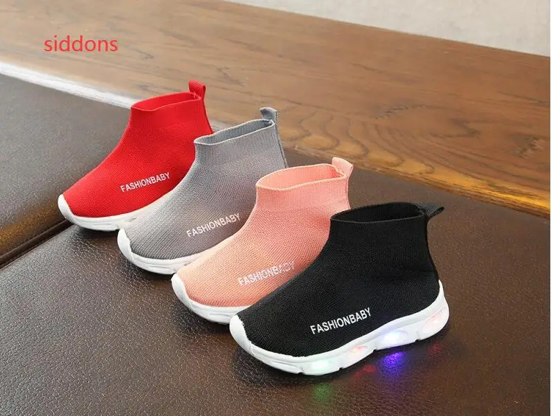Новая повседневная детская обувь Модный светодиодный светильник Дышащие