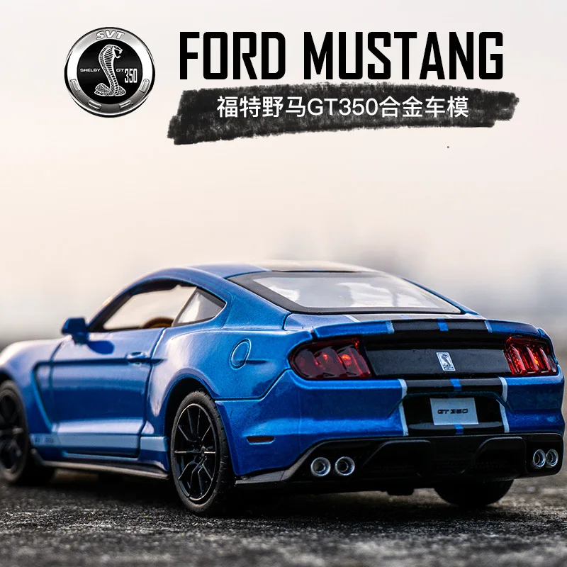 

1:32 Ford Mustang Shelby GT350 Alloy Sports Car Model Diecast & Toy Vehicle Simulation Metal Car Model Collection Childrens Gift