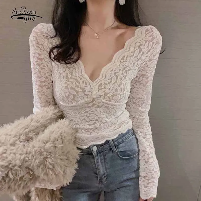 

Тонкий кружевное все-матч подвергать многослойное украшение на шею из белого топа и сексуальная волна Форма v-образным вырезом 2021 осень-зим...