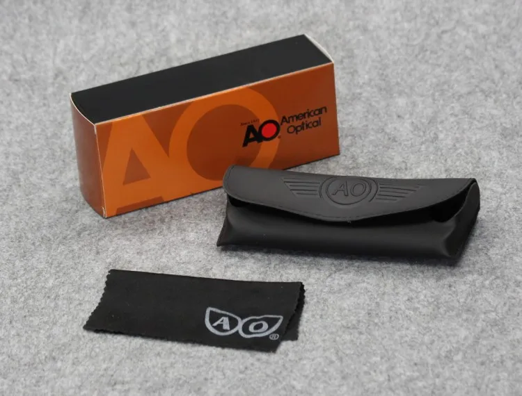 Очки-авиаторы солнцезащитные мужские прямоугольные в стиле милитари |