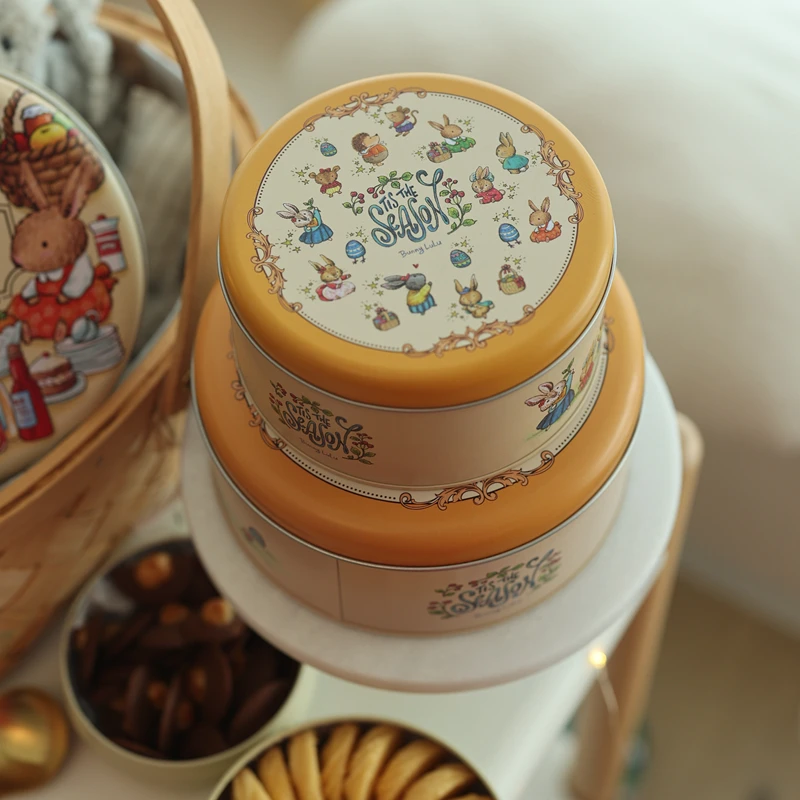 

Cartoon Round Empty Tin Box Jewelry Storage Case Cookies Packaging Box Jujube Snowflake Crisp Storage Box Wedding Christmas Gift