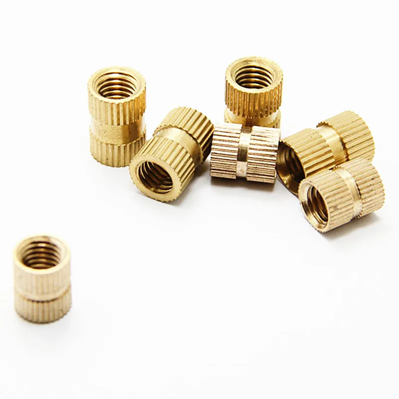 Двухпроходная медная Колонка серии M3 типа А литьевая накатанная Медная гайка