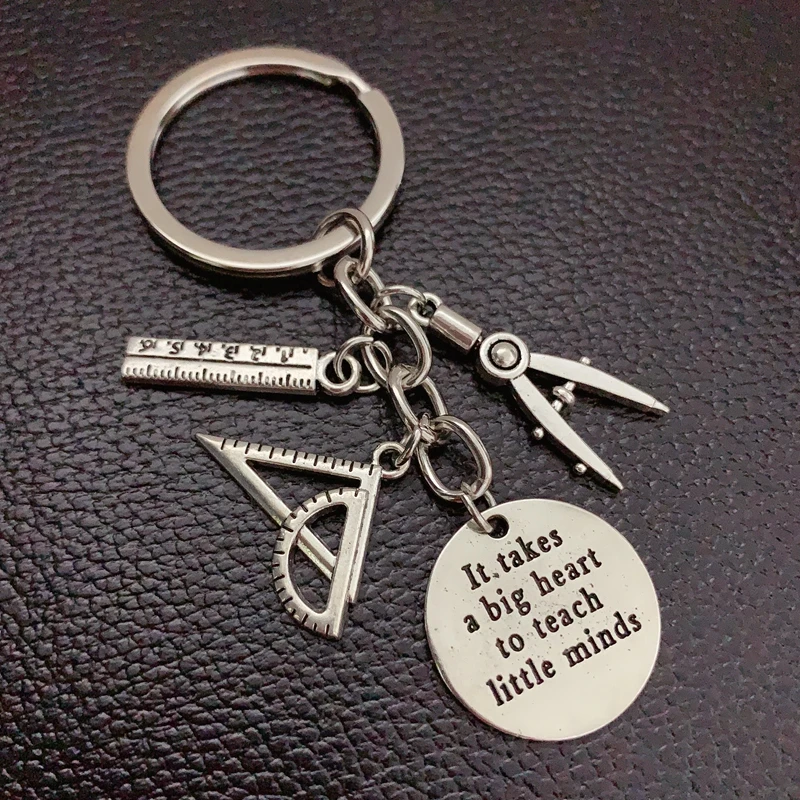 Брелок для ключей ювелирные изделия серебряный цвет выпускник диплома выпускной