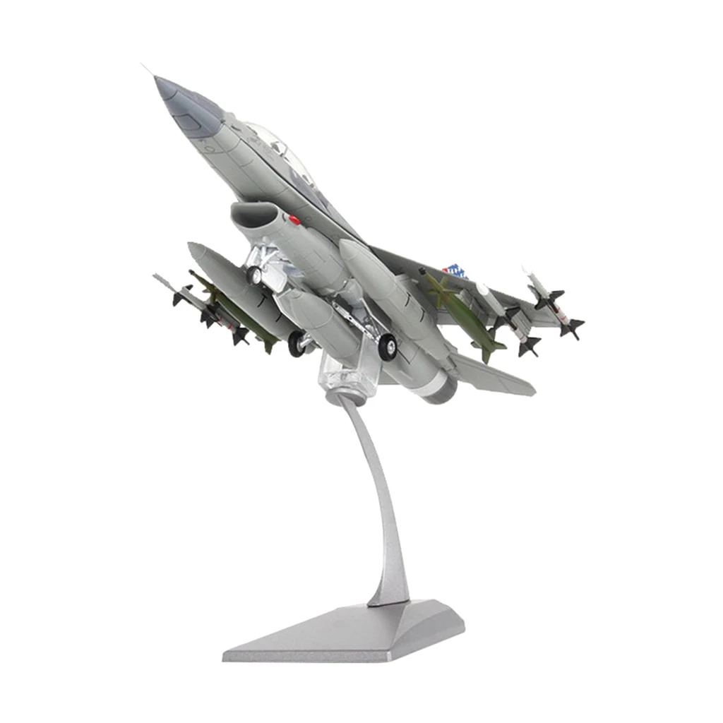 Литой истребитель MagiDeal 1/72 Боевой сокол F16D для украшения дома и офиса | Игрушки