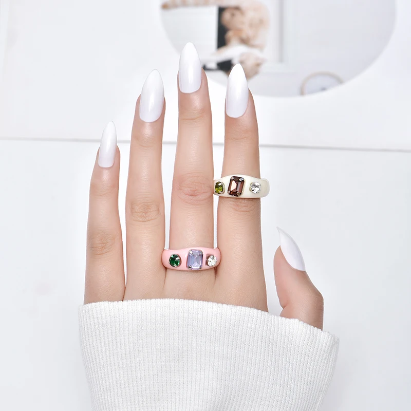 

Fashion Acrylic Rectangle Rhinestone Rings for Women Colorful Luxury Crystal Finger Rings For Girls Chic Korea Engagement Ring