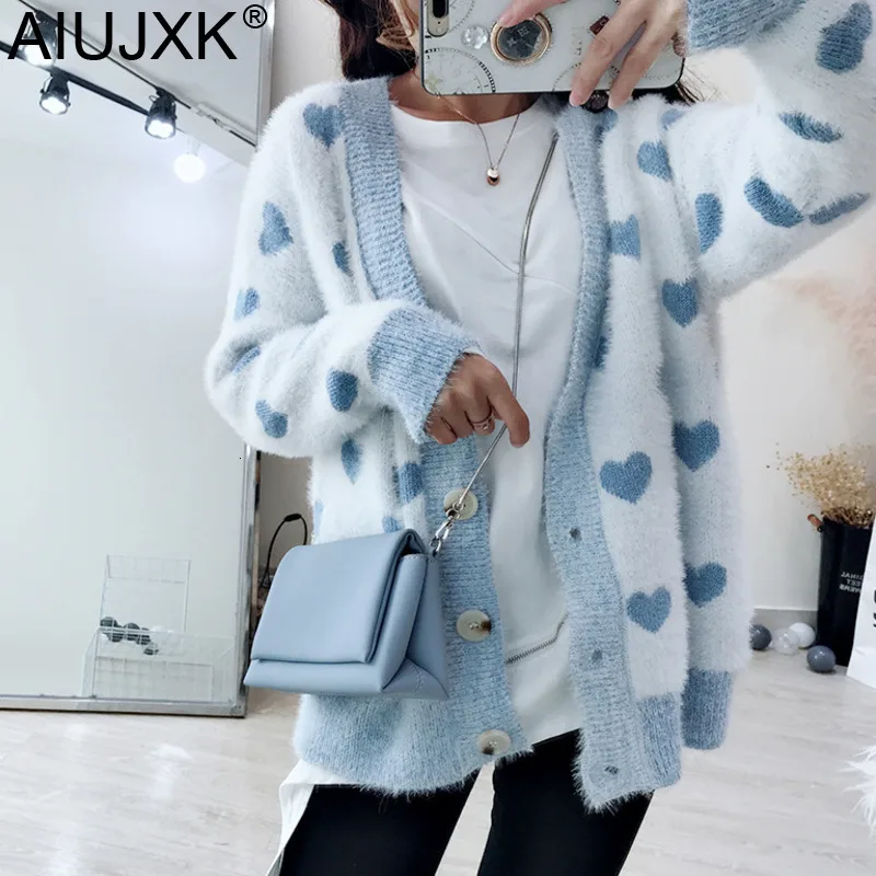 Женский трикотажный кардиган из мохера с длинным рукавом| |