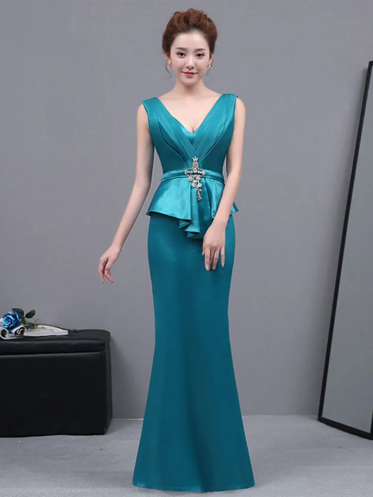 Это YiiYa новые сексуальные платья без рукавов Русалка Vestidos очаровательный v-образный вырез и юбка-годе вечерние платья H020