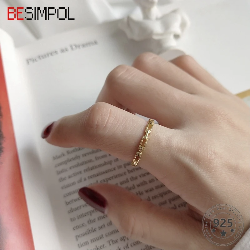 

Кольцо женское из серебра 925 пробы, с прямоугольной пряжкой