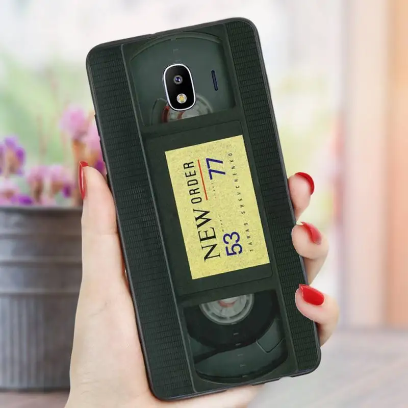 

Hot Classical Old Cassette tape Phone Case For samsung Galaxy J5 2016 J8 note 10 20 lite plus pro Black Soft nax fundas cover