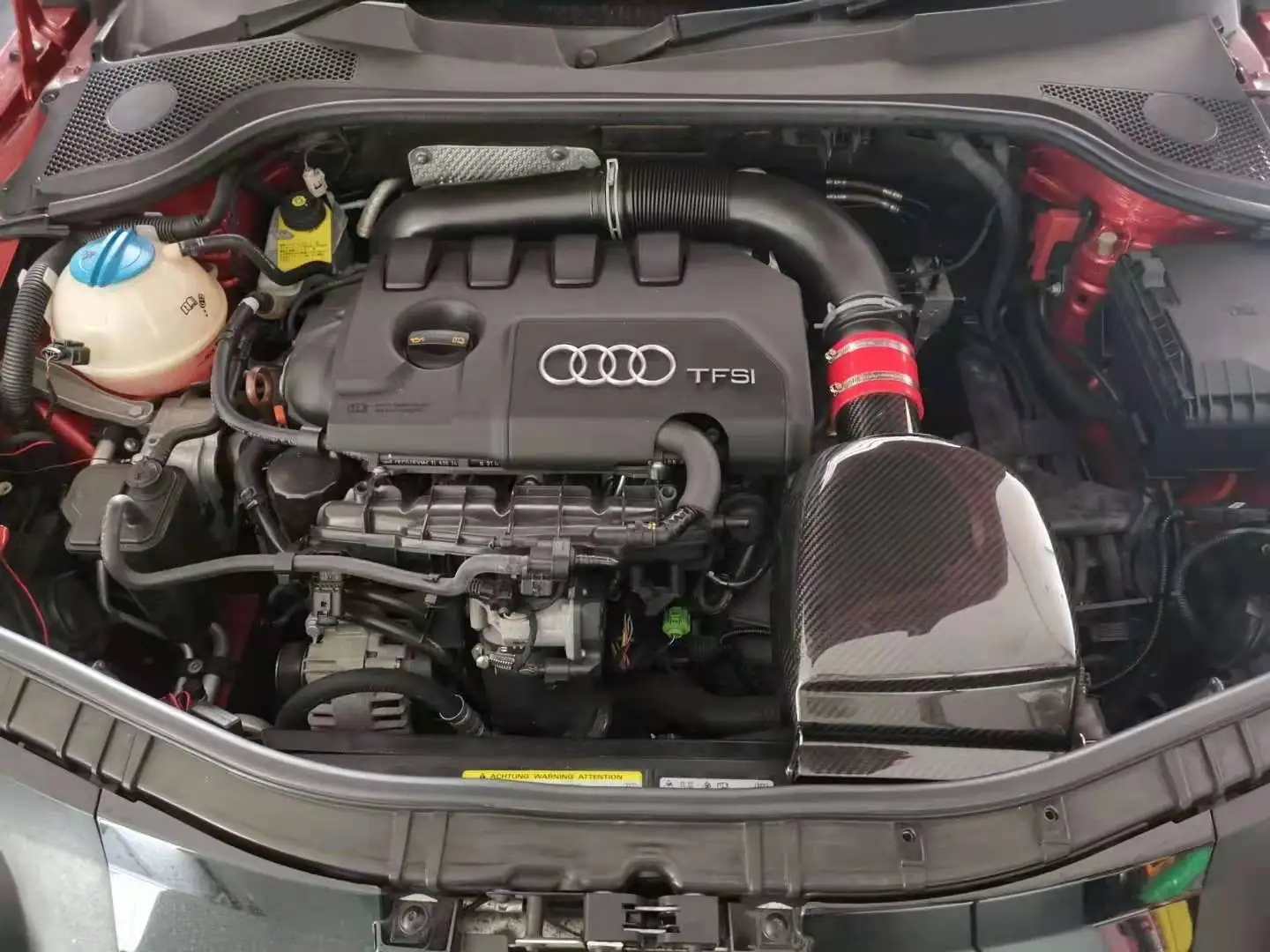 Воздухозаборник из углеродного волокна для двигателя VW golf MK6 gti cc audi tt tts s3 EA888