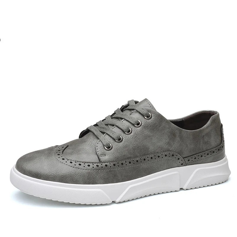 

Spring Man Casual Shoes Handmade Leather Skateboarding Shoes Fashion Anti-slip Mens Walking Shoes Outdoor Brogue Sneakers