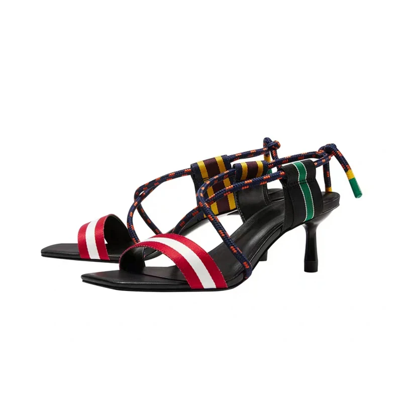 

Summer and spring 2020 new star with the same square head color matching sandals cross sling high heels