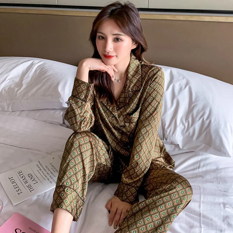 

Pijamas Summer New Sleepwear Women Casual Viscose Silky Soft Pajamas Suit Ladies Faux Silk Comfort Pyjamas Set Satin Nightwear