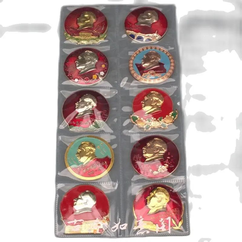 

Red collection of badges medals commemorative medals 10 sets of badges