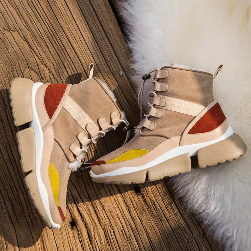 Snow boots women Sheepskin one 2019 winter new warm plus velvet women's non-slip short |