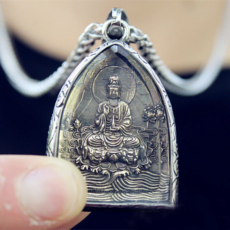 

Retro Guanyin Bodhisattva Pendant Men's Necklace Personality Amulets Trendy All-match Hanging Jewelry Sweater Chain