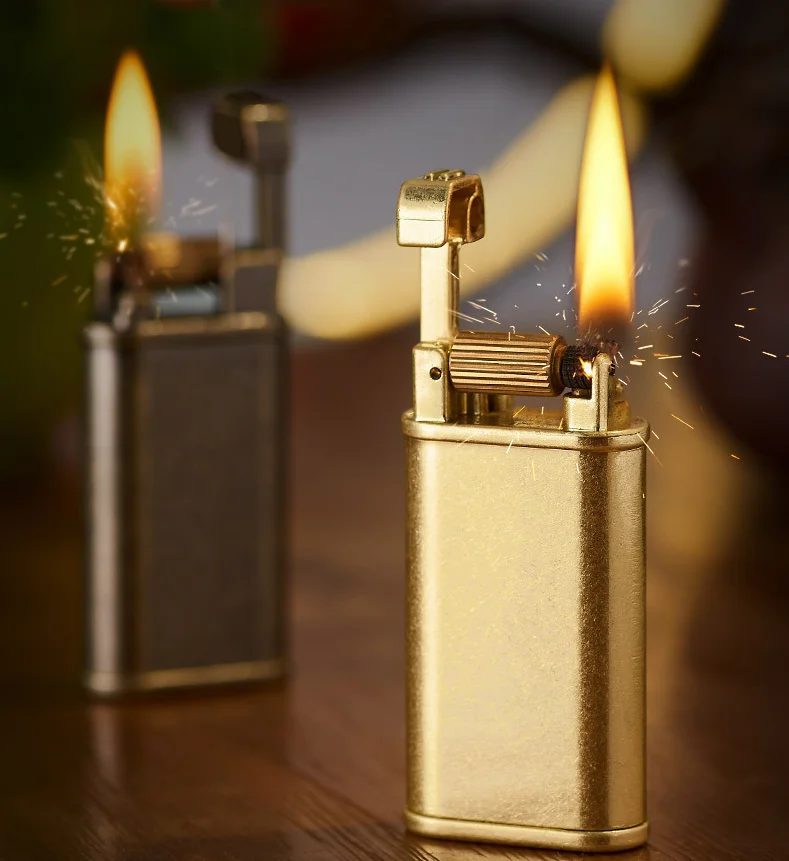 

Typhoon arm rubbing wheel nostalgic retro metal alloy creative trench kerosene lighter men's gift