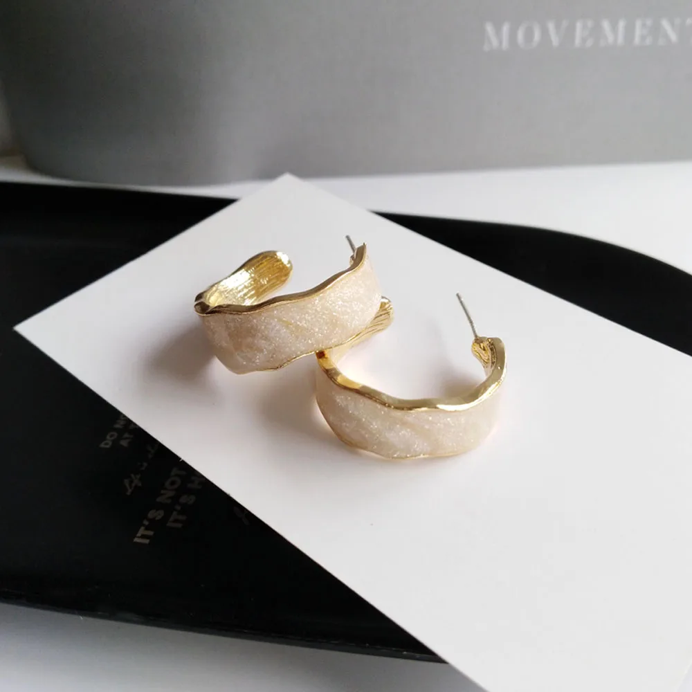 

Personality Temperament Wind Restoring Ancient Ways Ear ring C Word Drip Earrings Trendy Earrings ins Wind