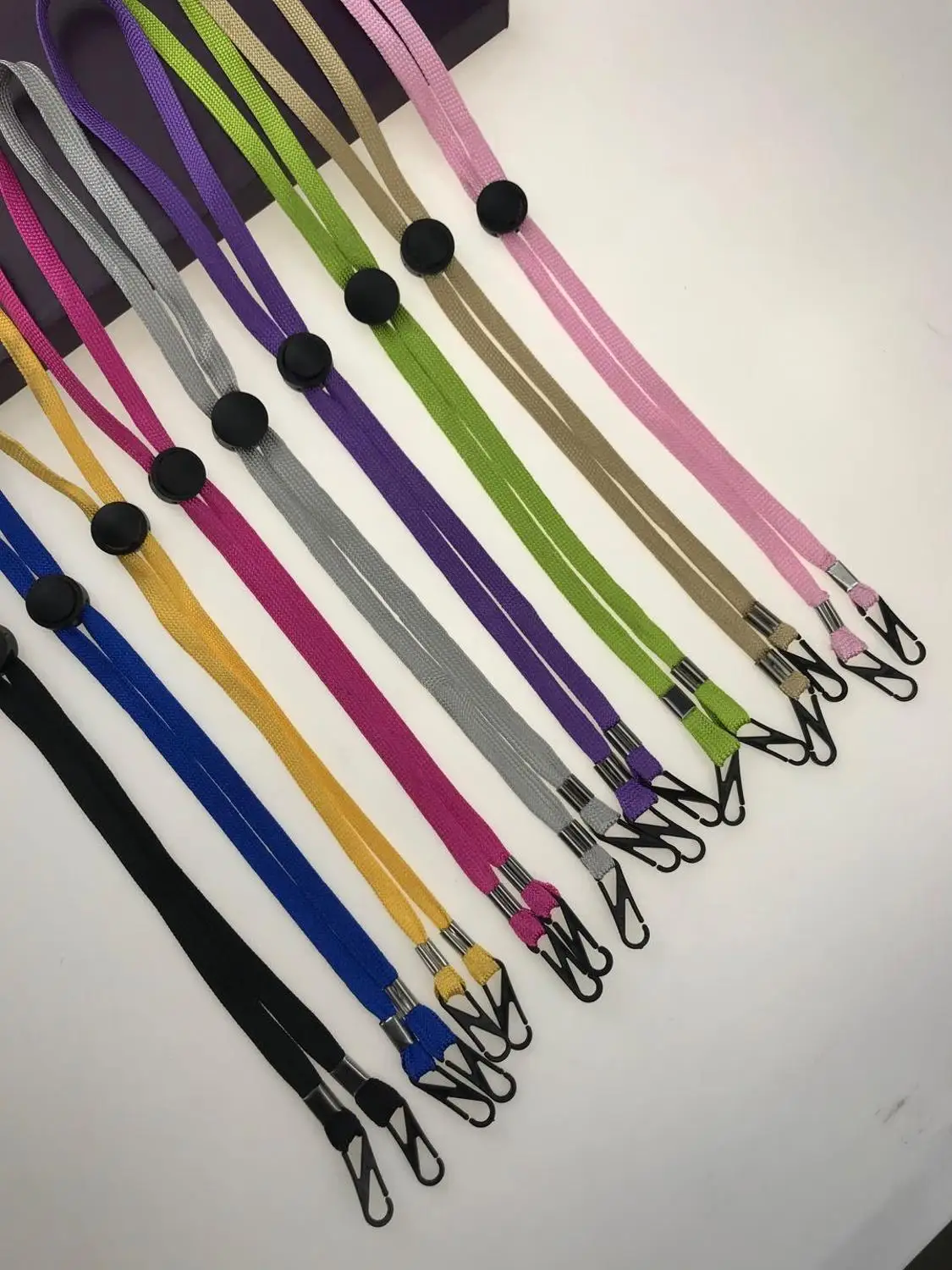 7 Colors Face Mask Adjustable Lanyard Anti-lost Hanging Rope Two Hooks Traceless Ear Extension Holder |