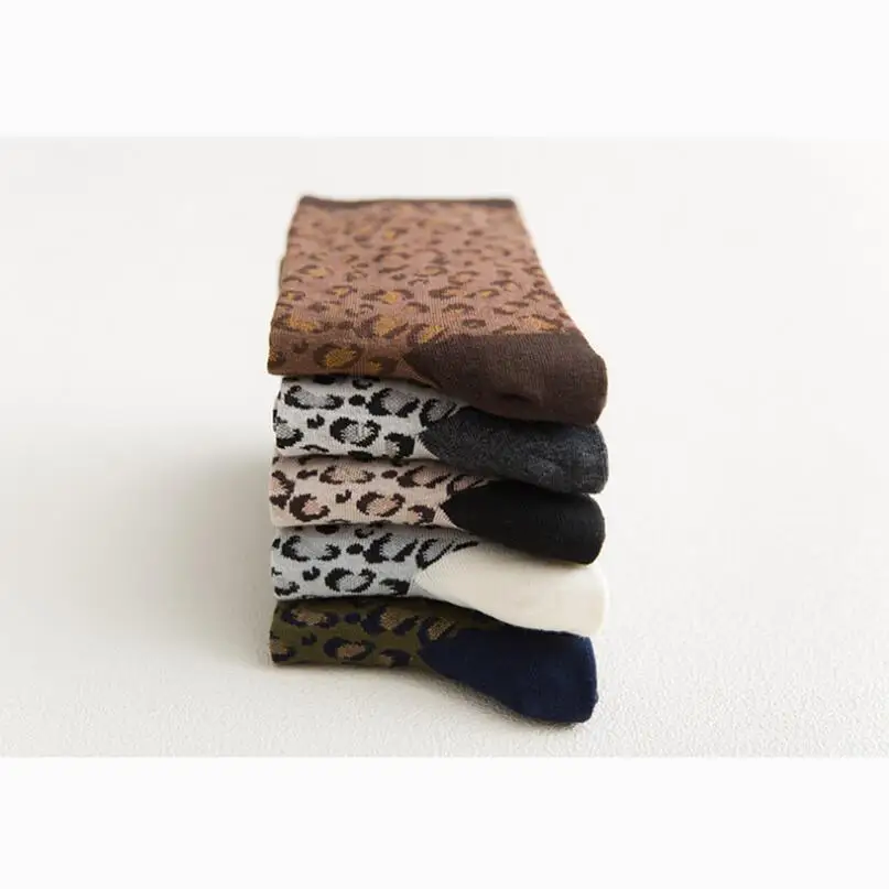 Woman Cotton Leopard Socks Girls Jacquard Sport Socks Warm Winter Short Socks Brown Leopard Ankle Socks Crew Socks 5 Pairs/ lot