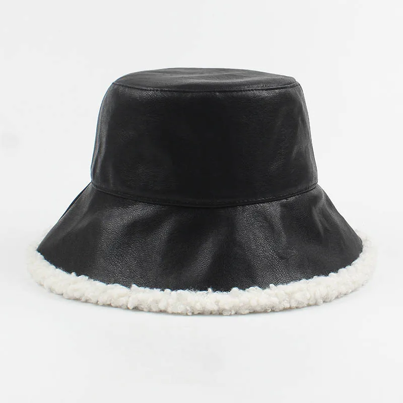 2020 Hat new Autumn Winter Women PU Leather Bucket Hats Fashion Lambswool Keep Warm Fedoras Casual Travel Simplicity Cap QDKPOTC