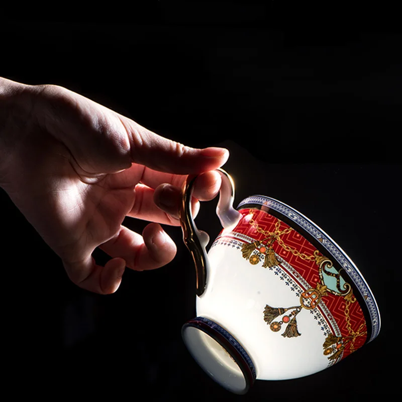 Костяные фарфоровые кофейные чашки винтажные керамические на глазурованные