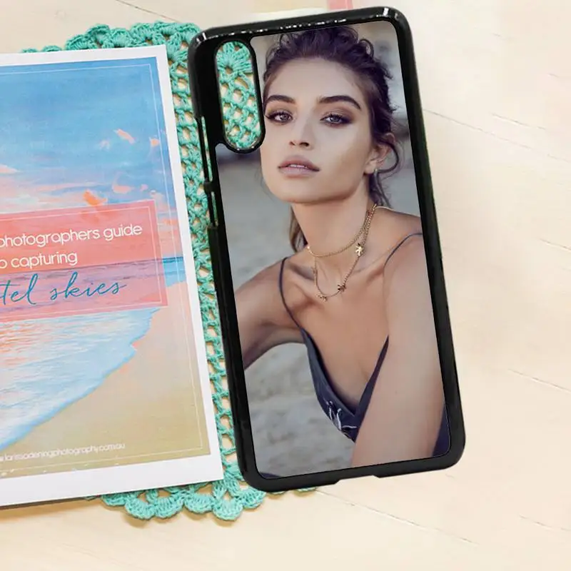 

Rihanna famous singer high quality cover luxury funda phone case PC for iPhone 11 12 pro XS MAX 8 7 6 6S Plus X 5S SE 2020 XR