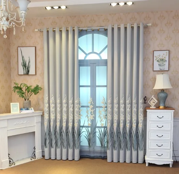 

European Style Embroidery Luxury Curtains for Living Room and Bedroom Translucidus (Shading Rate 41%-85%) Luxury Curtains
