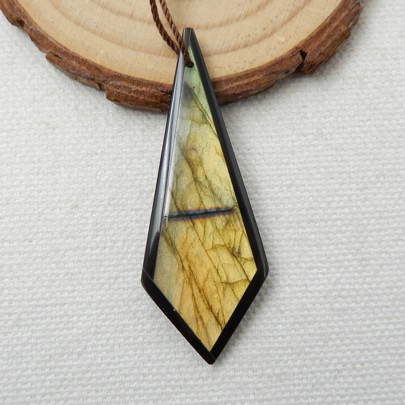 Натуральный камень блестящий Лабрадорит и обсидиан инкрустированный