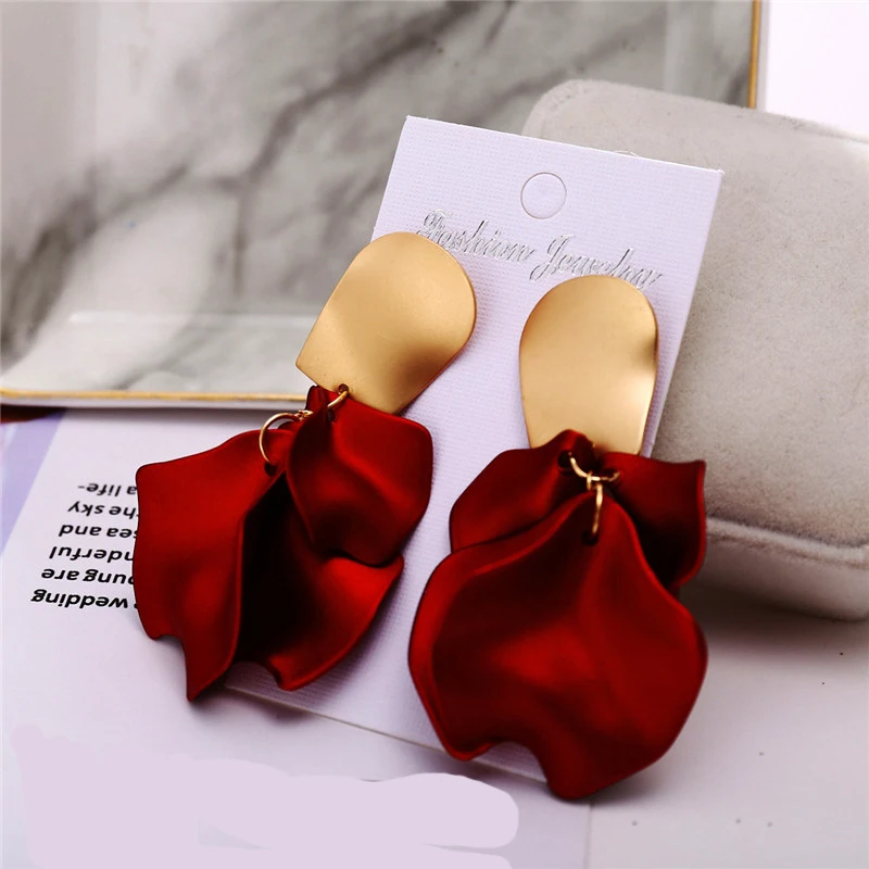 

Red Big Acrylic Earrings Petal Tassel Statement Drop Earrings For Women Girls Wedding Dangle Earrings Ear Brincos jewelry