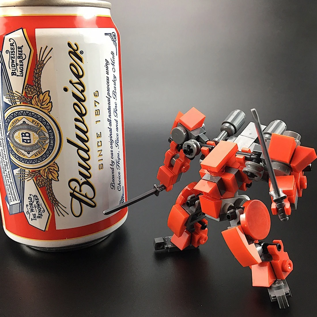 Moc Mini Mecha Боевая модель солдат Сборная небольшие строительные блоки Обучающий
