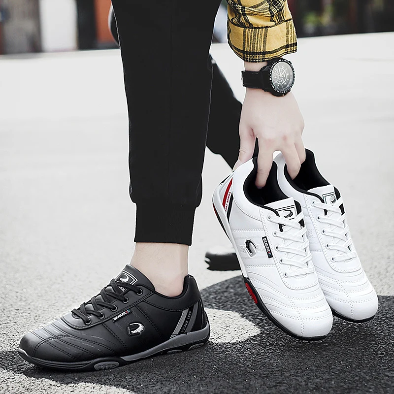 2021 Men Golf Shoes Breathable Soft Golf Training Walking Sports Shoes Mens Black and White Comfortable Golf Sneakers for Men