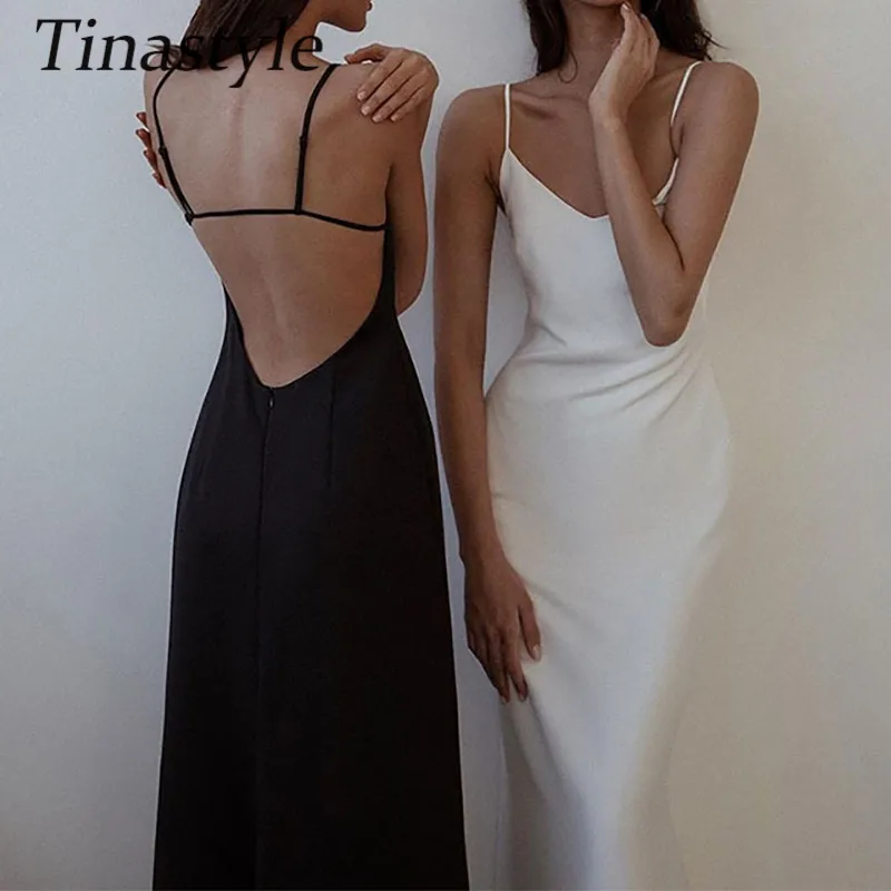 

Платье женское белое на тонких бретелях, с открытой спиной и V-образным вырезом