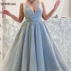 Женское вечернее платье-трапеция, с V-образным вырезом