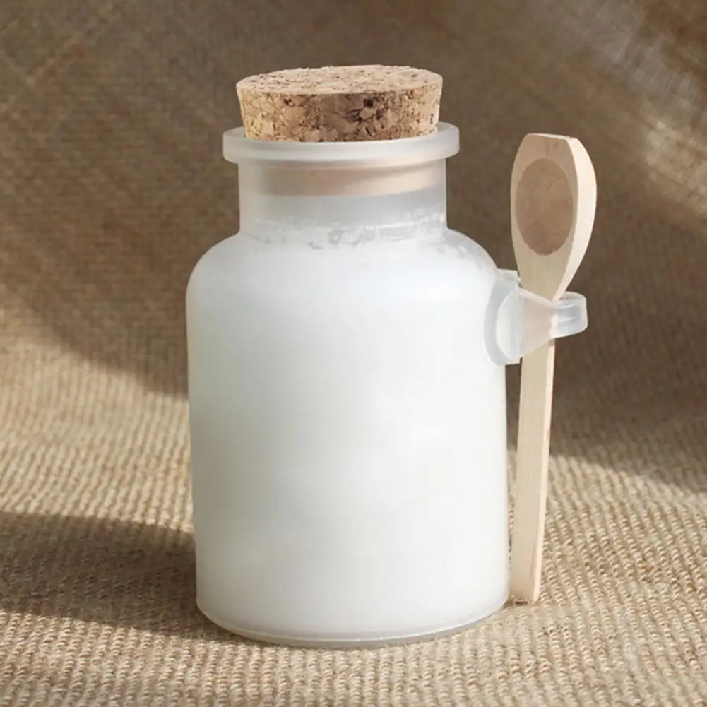 

hot sale 200ml Plastic Empty Bath Salt Bottle Cream Powder Jar Container with Cork Spoon Refillable Empty Durable