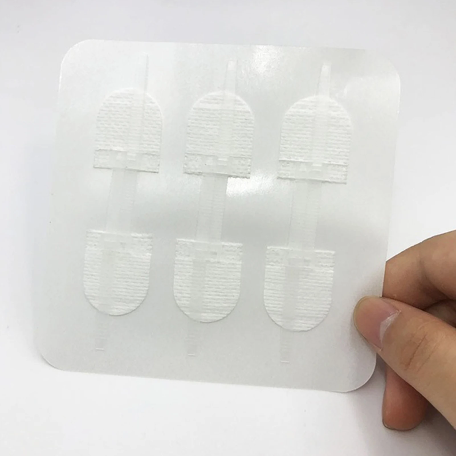 

3x Portable Emergency Kit Hemostatic Adhesive Zip Tie Zip Stitches Band Aid