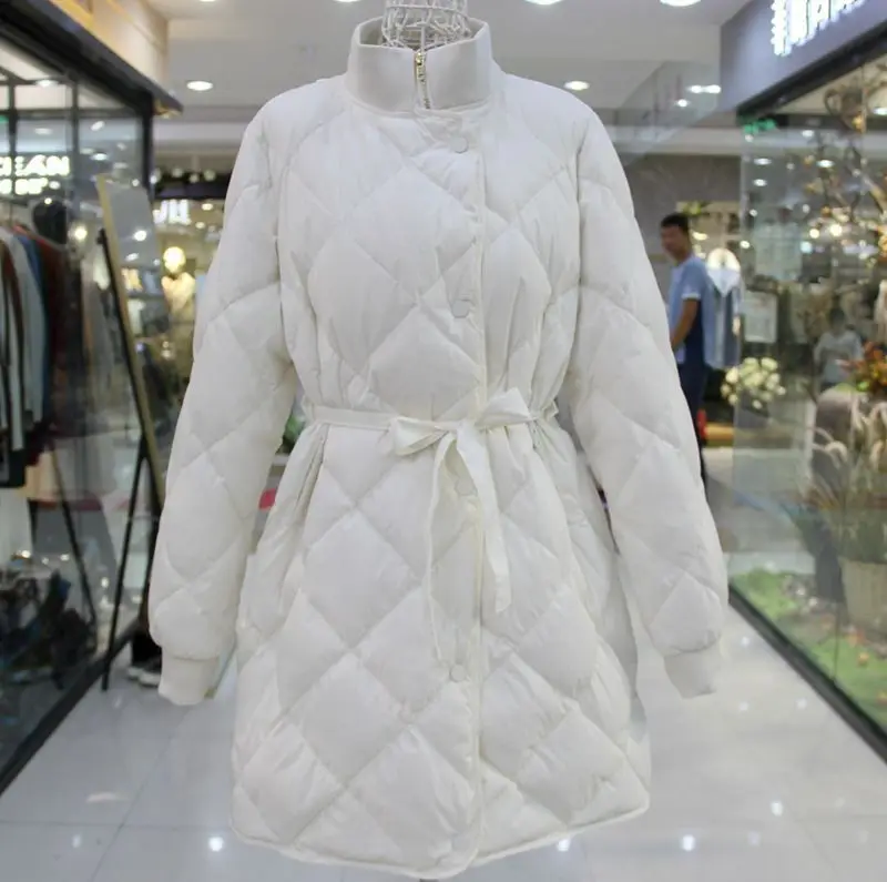 Зимняя женская куртка ультра светильник 90% белый утиный пух парка Женская