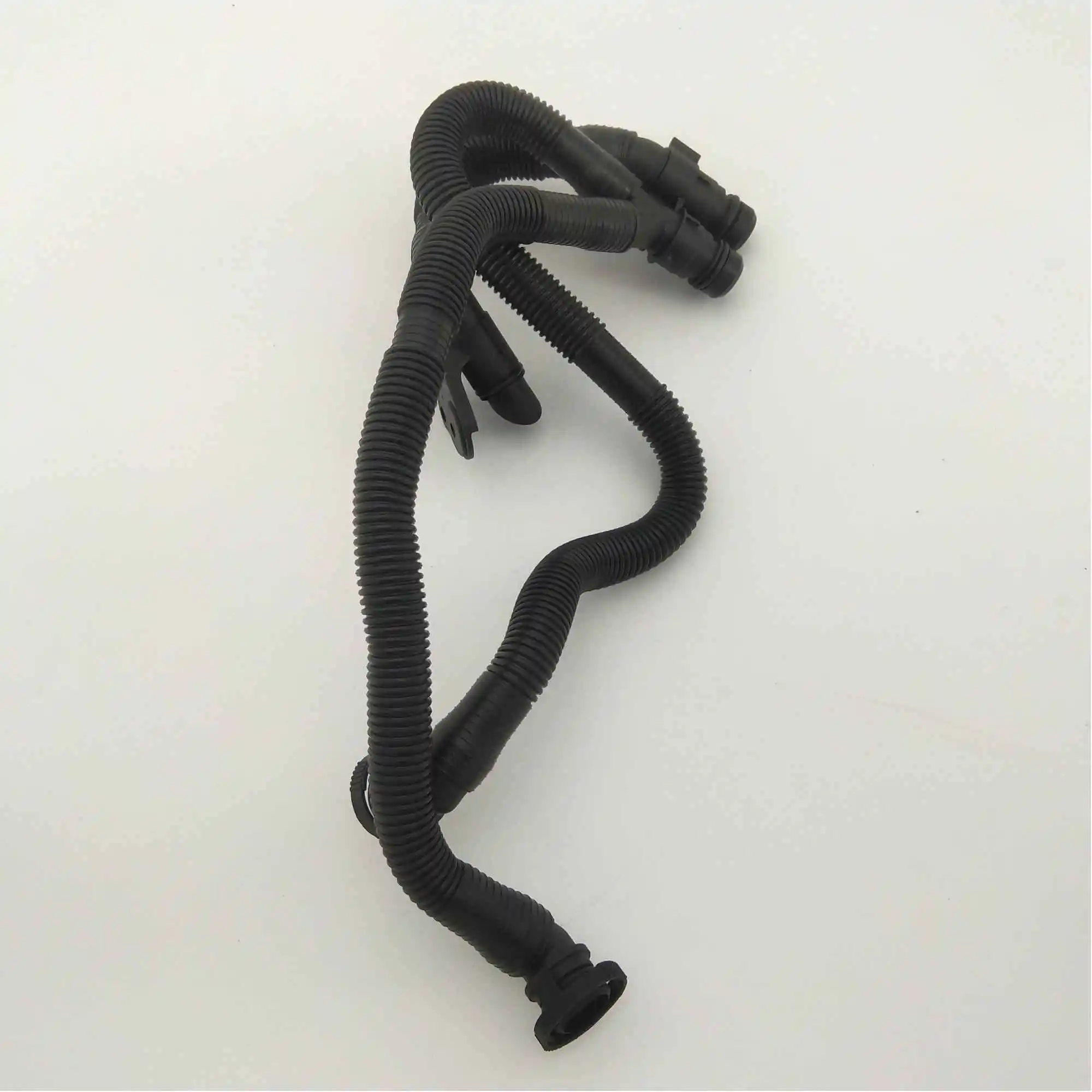 Воздуходувной шланг клапана двигателя хорошего качества для AUDI A4 A6 A8 Quattro 3 2 V6 OEM:06E