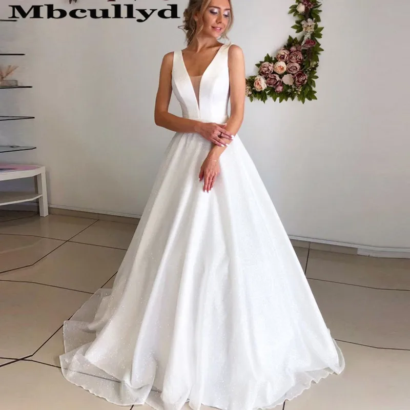 

Mbcullyd V-neck A Line Wedding Dress 2023 Deep V Neck White Bohemia Beach Bridal Dresses For Women Plus Size vestido de noiva