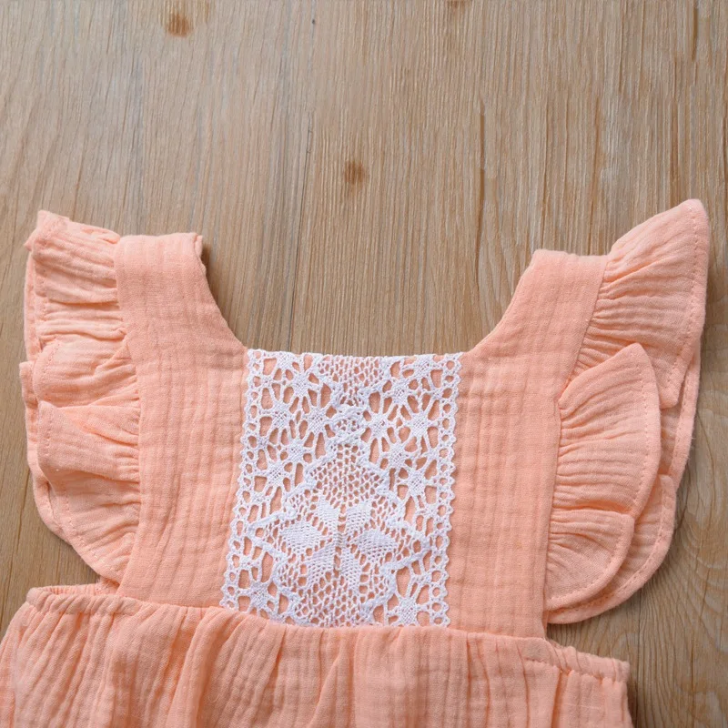 

Babe Girls Fly Sleeve Lace Sweet Kids Newborn Rompers Holiday Ins New Fashion Candy Color Lovely Clothes Romper