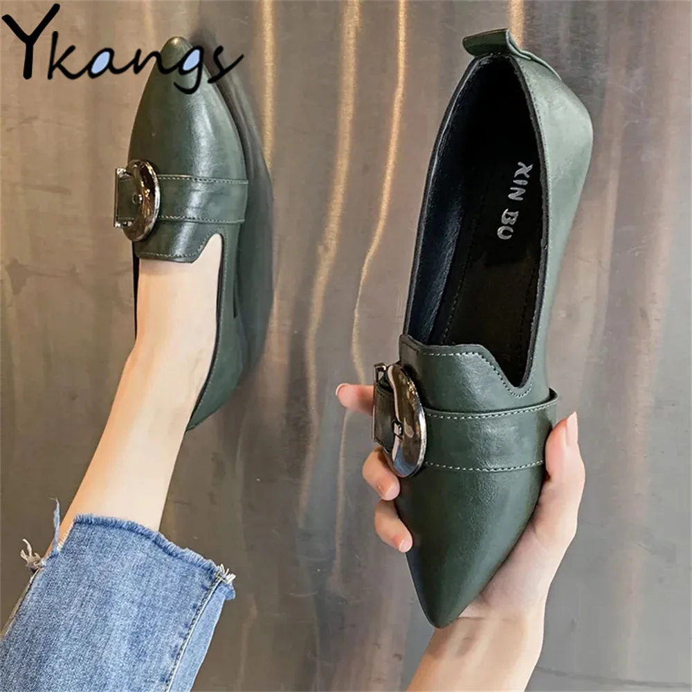 

Pointed Toe Loafers Women'S Metal Buckle Single Shoes British Style Elegant Office Lady Shoes Vintage Simple Slip On Flat Shoes