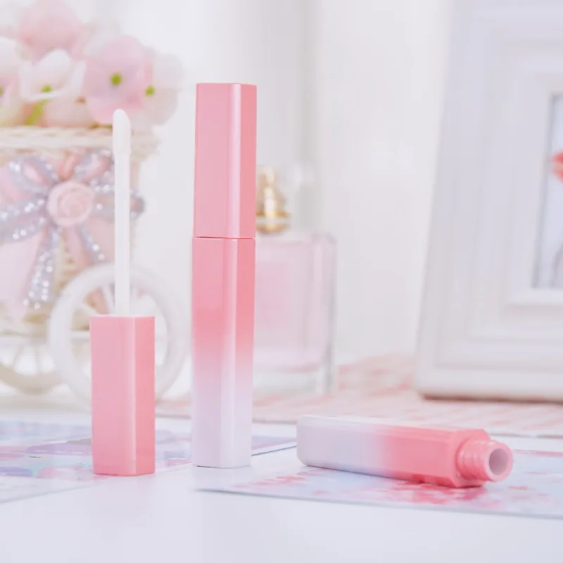 

150pcs 3.5ml Lip Gloss Tubes with Wand Empty Lipstick Brush Tubes Containers Refillable Applicator Dispenser Bottle