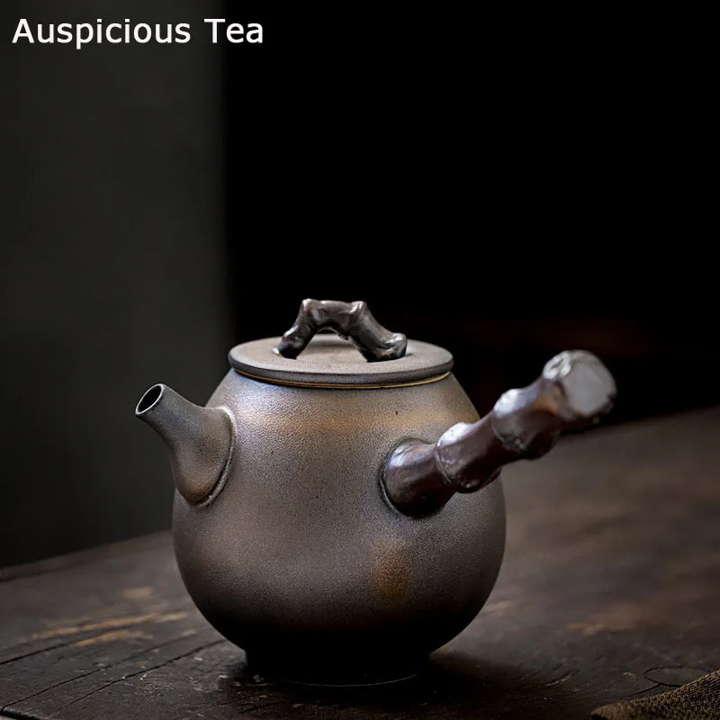 

Japanese Ceramic Teapot Household Kung Fu Tea Set Tea Making Pot Side Handle Creative Handle Filter Pot Tea Ceremony Accessories
