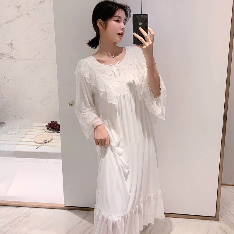 

Long-sleeved nightdress fairy retro palace style modal night dress lace dress home service loose elegant bathrobe night gown