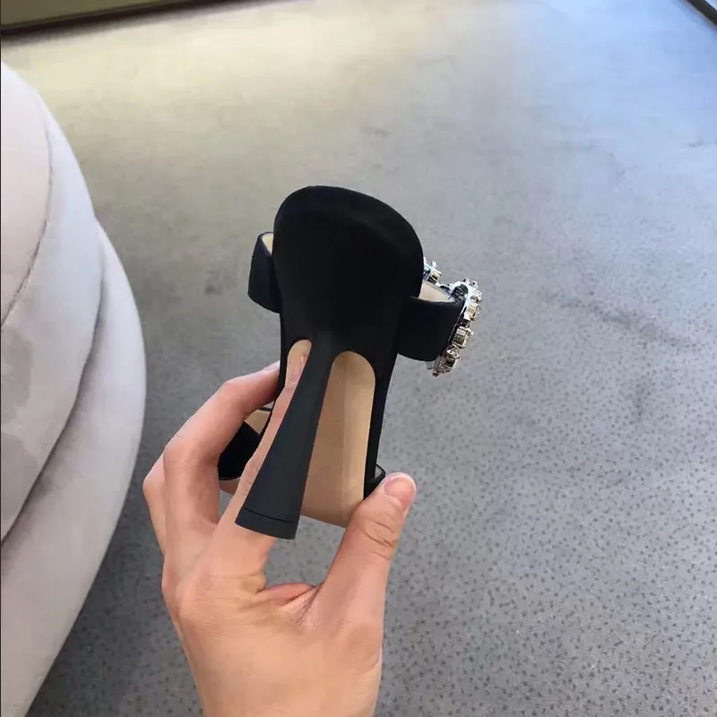 Женские туфли на высоком каблуке черные тапочки из флока с острым носком и